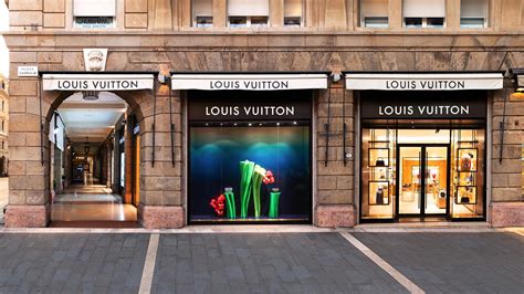 louis vuitton padova italia.